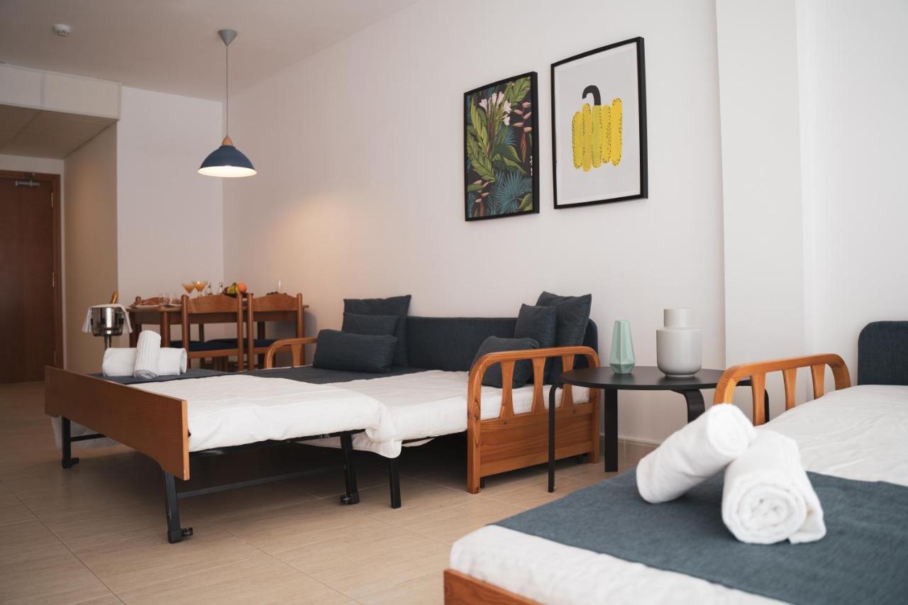 Beatrix 2000 Apartment Pineda de Mar Luaran gambar