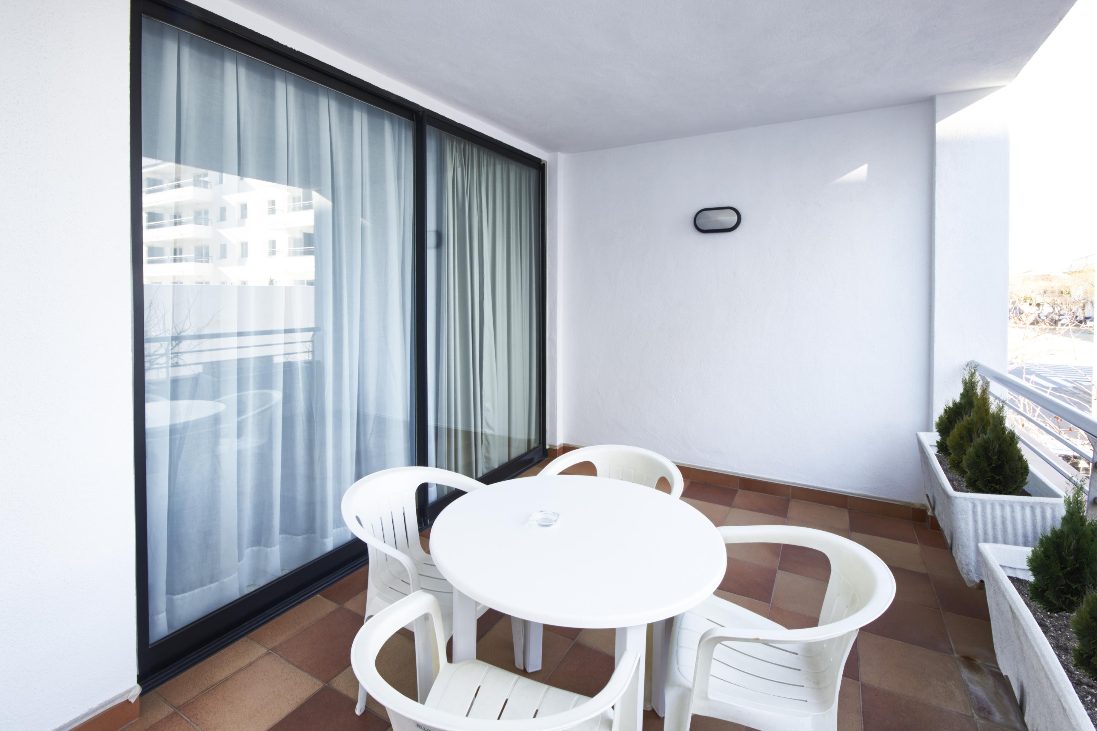 Beatrix 2000 Apartment Pineda de Mar Luaran gambar