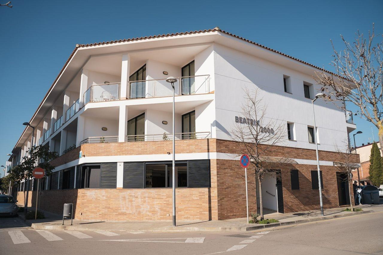 Beatrix 2000 Apartment Pineda de Mar Luaran gambar
